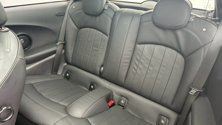 MINI Hatchback 135kW Cooper S Level 3 33kWh 3dr Auto Electric Hatchback